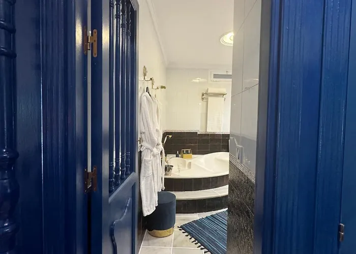 Гостевой дом The Blue